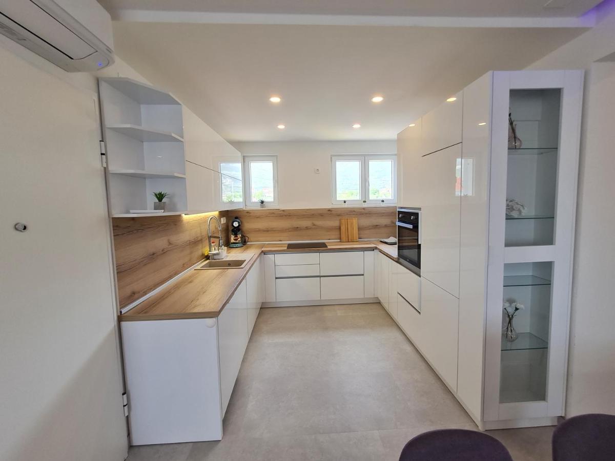 Holiday Apartment Marijana Kaštela Exteriér fotografie